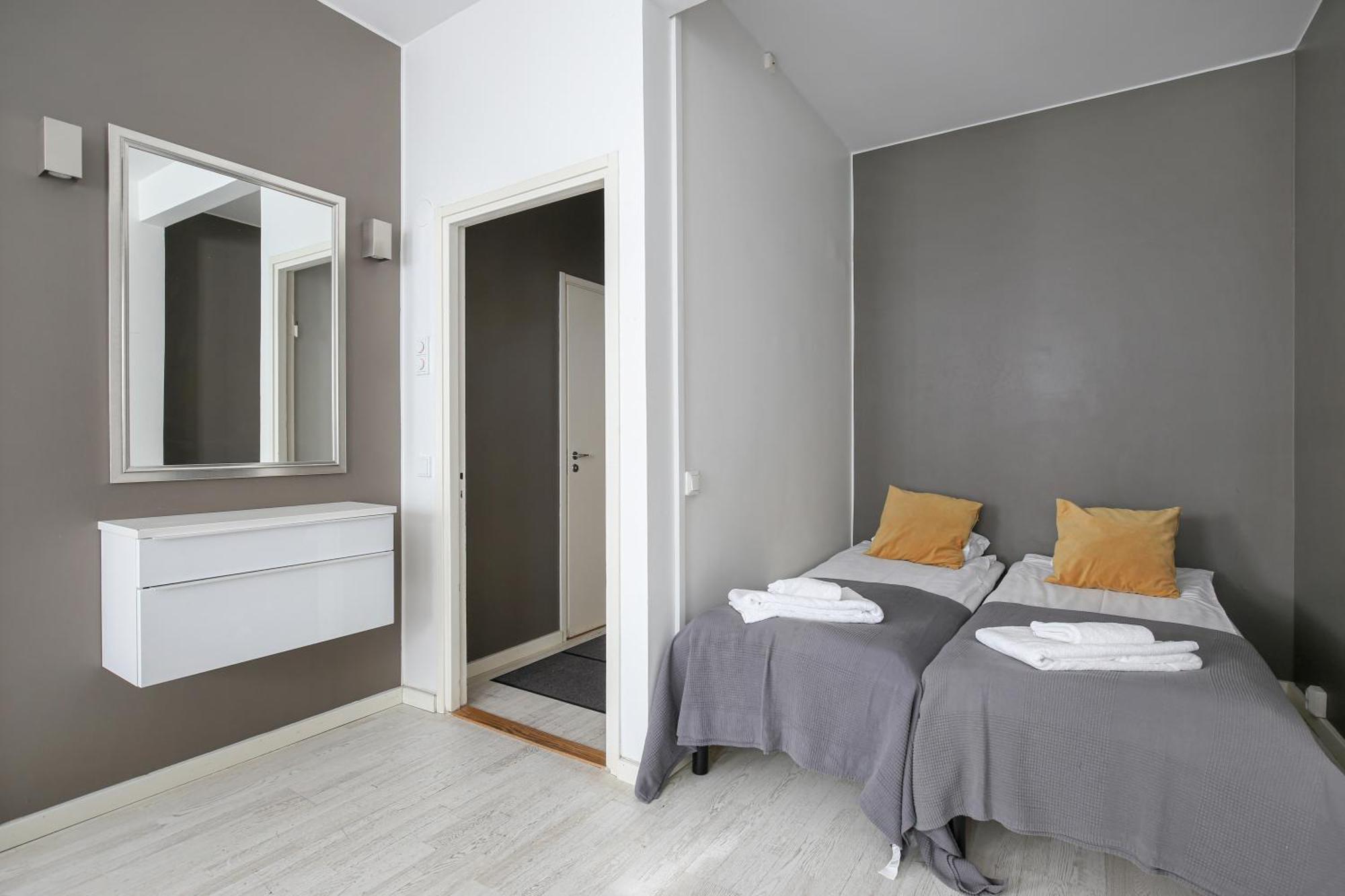 Kotimaailma Apartments Kamppi - Studio For 2 Хельсинки Экстерьер фото